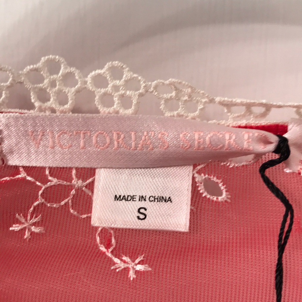 Never worn - Picture 2 of 3